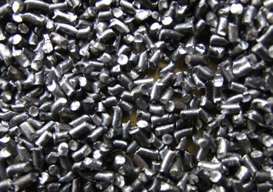 钢丝切丸提高了抛丸机的清洗质量